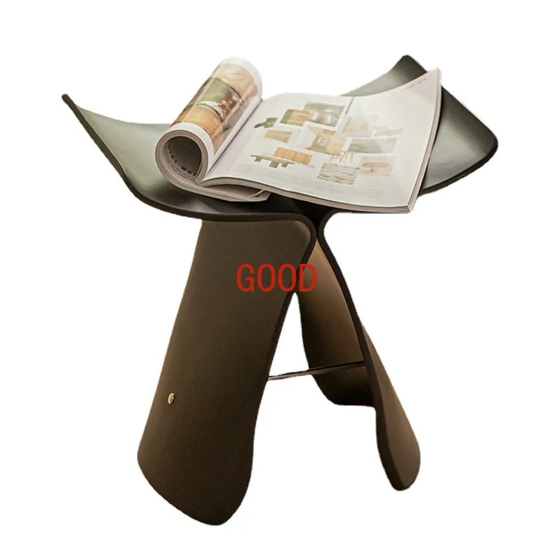 Журнальный столик для макияжа в скандинавском стиле прикроватные тумбочки