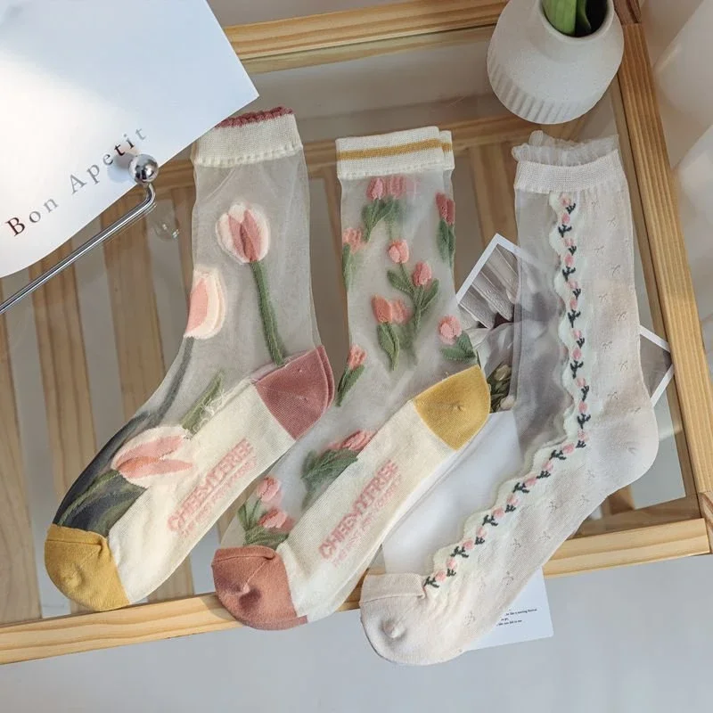 

Ультратонкие прозрачные шелковые носки с кристаллами, женские модные летние короткие носки Harajuku, уличная одежда в стиле ретро с цветами, эластичные длинные носки
