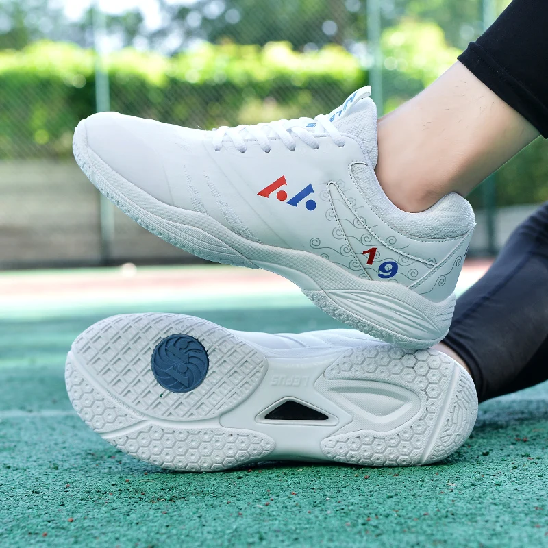 Fashion Men's Tennis Sneakers Men's and Women's Professional Badminton Shoes Table Tennis Shoes Men's Training Volleyball Shoes