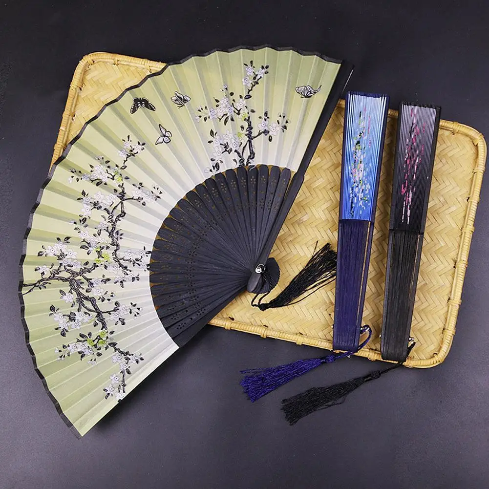 

Vintage Silk Folding Fan Retro Chinese Japanese Bamboo Home Gift Craft Hand Decoration Dance Tassel Plum Ornament Fan Bloss B3V0