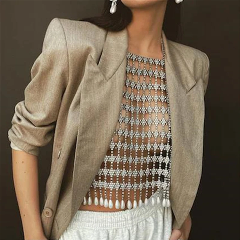 Новая роскошная цепочка на грудь с вырезами