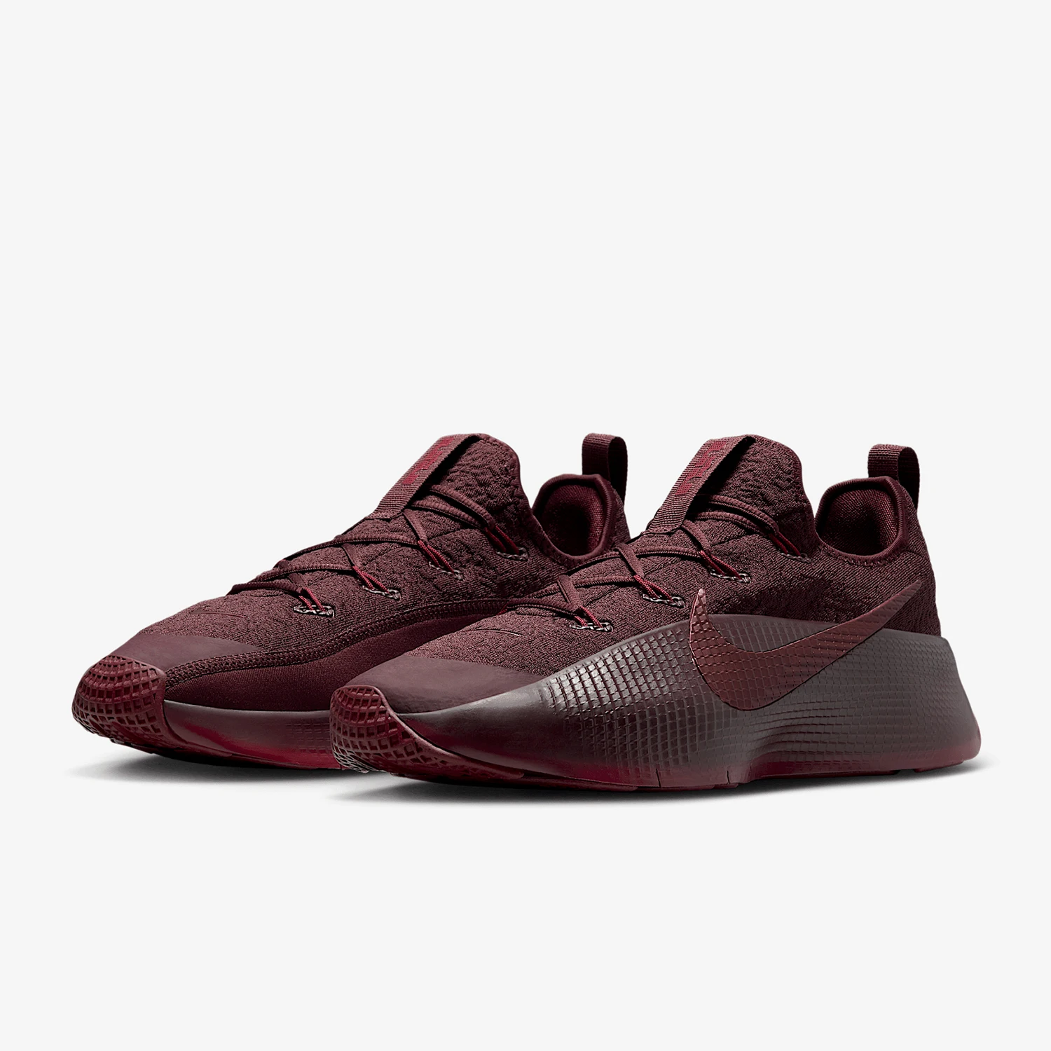 Фото Оригинальные мужские легкие, дышащие, низкие кроссовки Nike LEBRON TR 1, FJ6151-601 №1