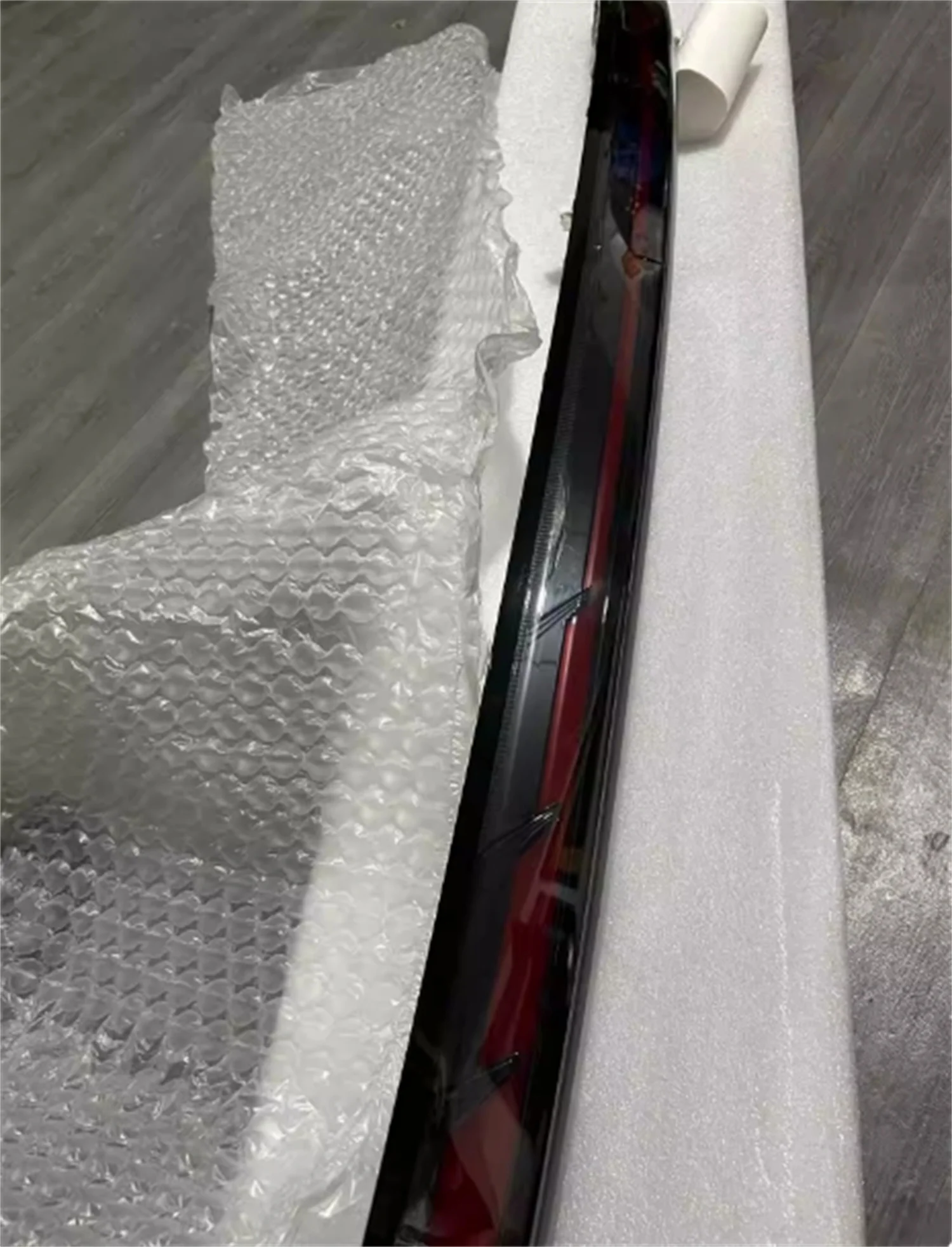 Автомобильная светодиодная лампа с дополнительным высоким тормозом задним