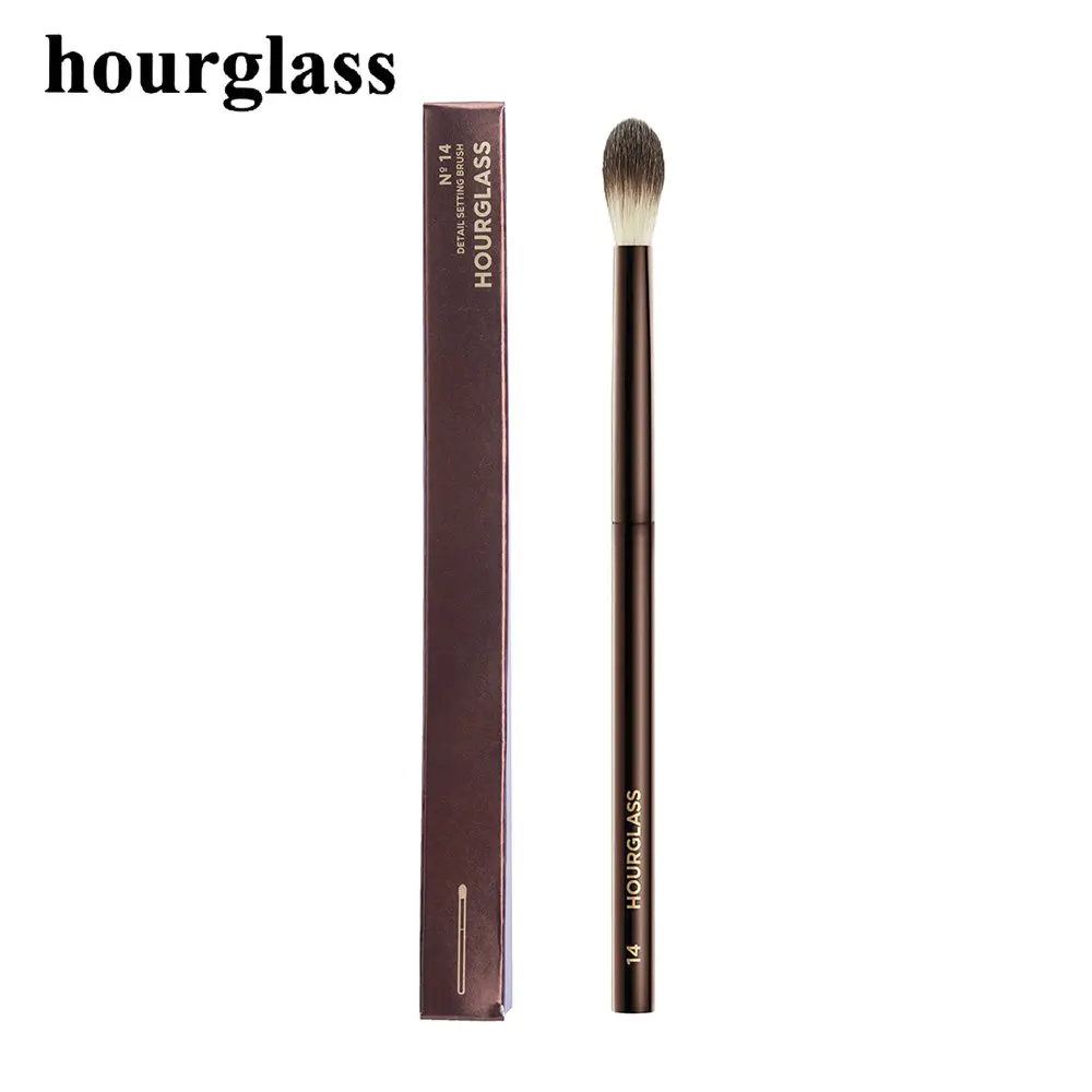 

Hourglass 14 Small Highlighter Brush Synthetic Hair Tapered Highlighter Brush Brown Metal Handle Detaie Setting Powder Brush