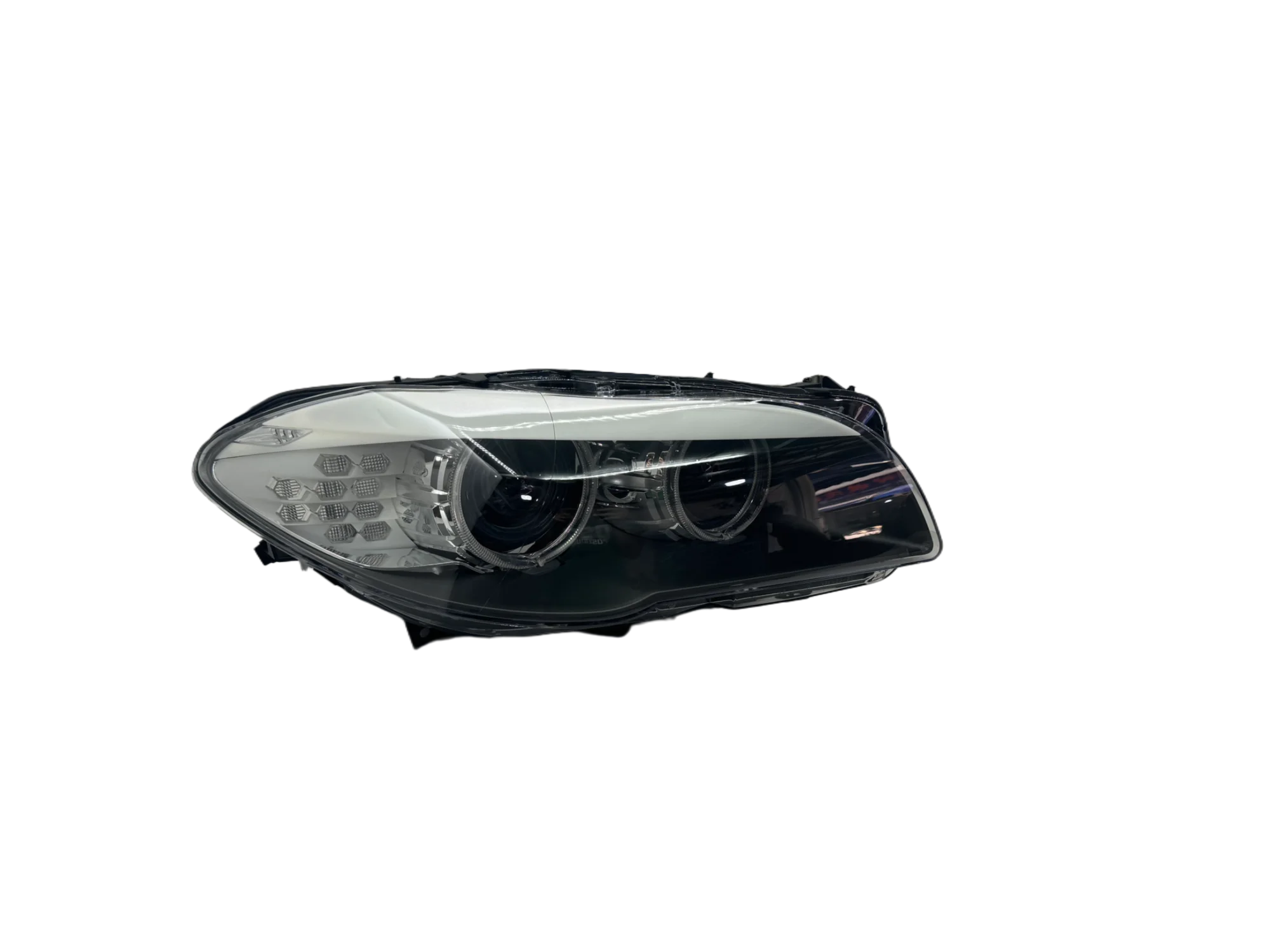 Фото Ксеноновая фара для BMW 5 серии F10 F11 550i 535i M5 2011-2013 гг., артикулы 63117271912, 63117271911 №1