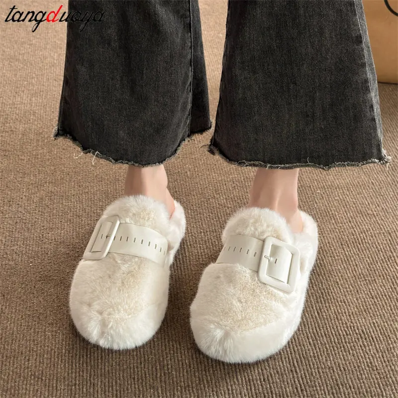 Женские тапочки из искусственного меха