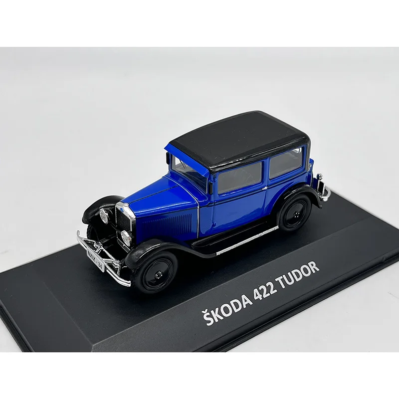 

Модель автомобиля из сплава под давлением SKODA 1/43 в масштабе 422, коллекция сувенирных украшений, украшение для автомобиля, игрушка