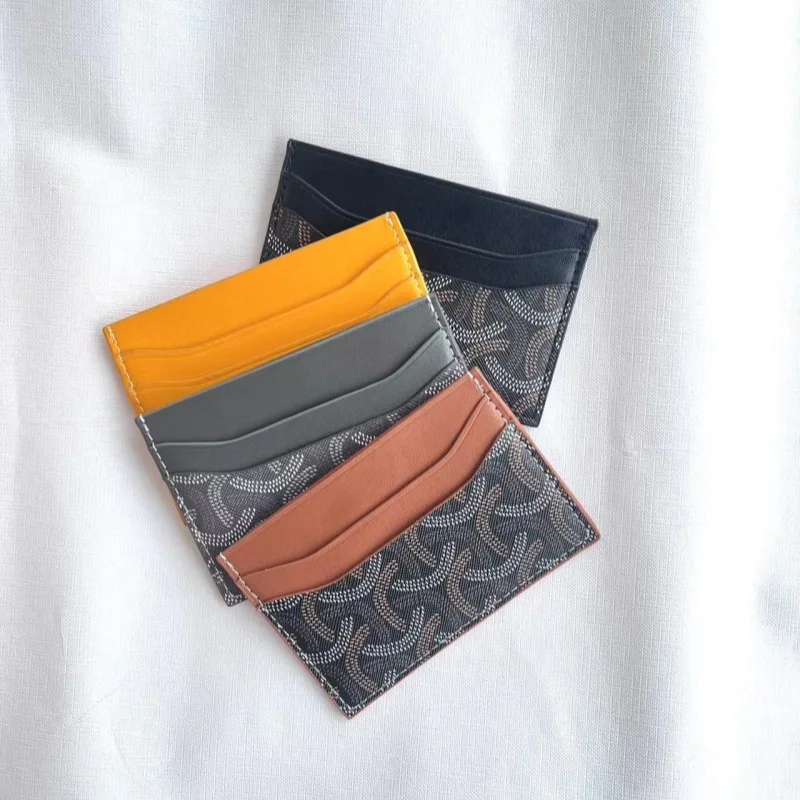 Рисунок 3 - Модный кошелек для карт с принтом