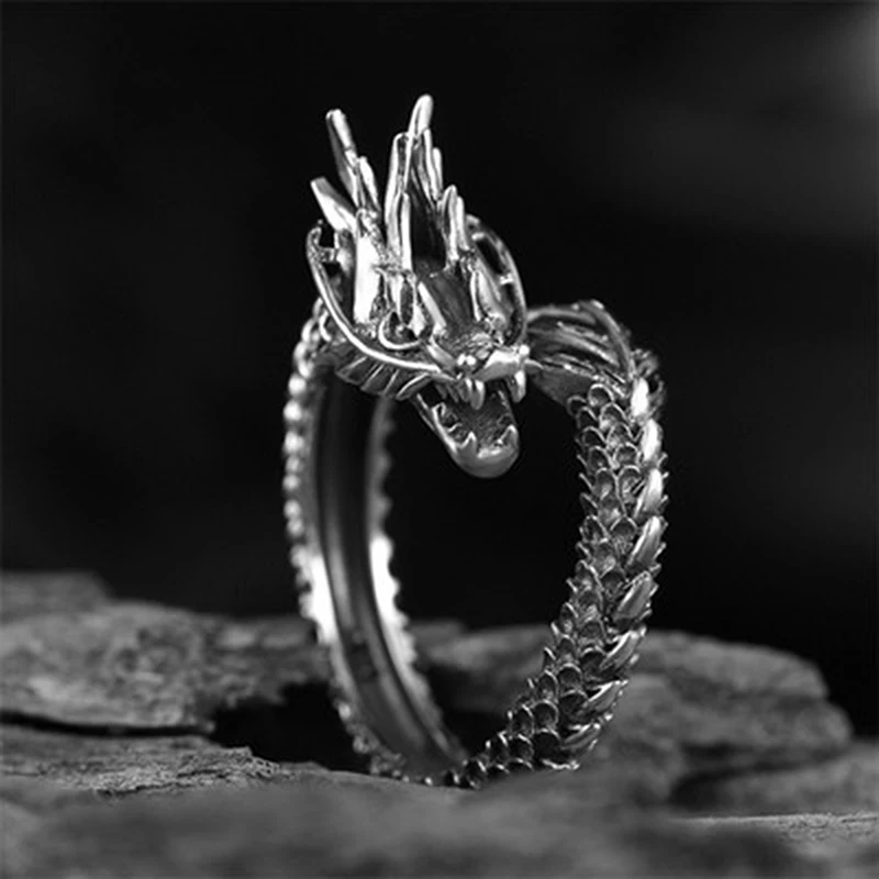 

Halloween Horror Ring Dragon Claw Ring Gothic Dark Punk Assertive Ring Gift