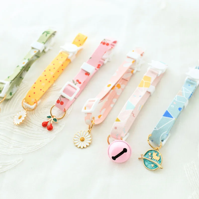 

DHK 10 мм Kawaii Cute Bell Pet Cat ошейник регулируемые украшения S1847