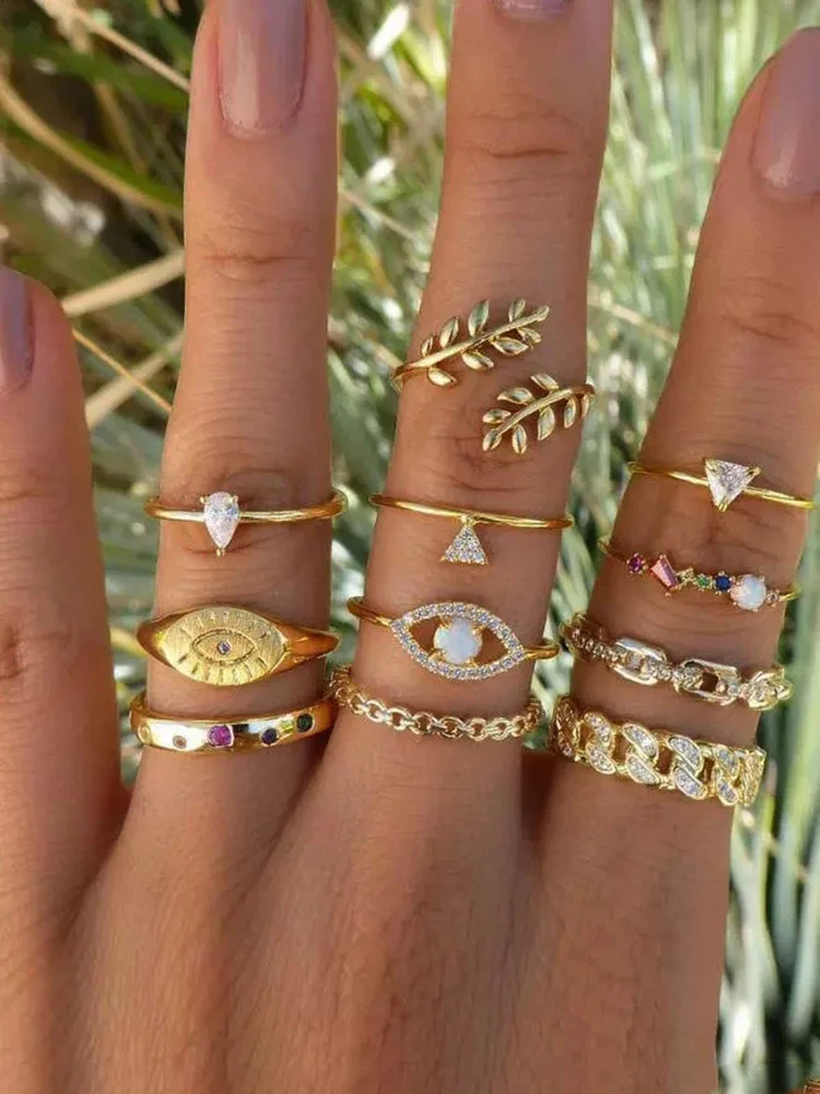 

11Pcs Bohemian Gold Chain Rings Set For Women Eye Rhinestone Hollow Out Ring Fashion Party Jewelry Gift