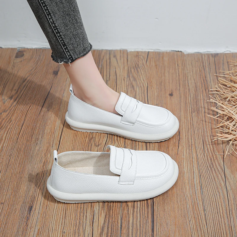 

Туфли женские кожаные, модные лоферы, без застежки, британский стиль, плоская подошва, обувь на плоском ходу, белые