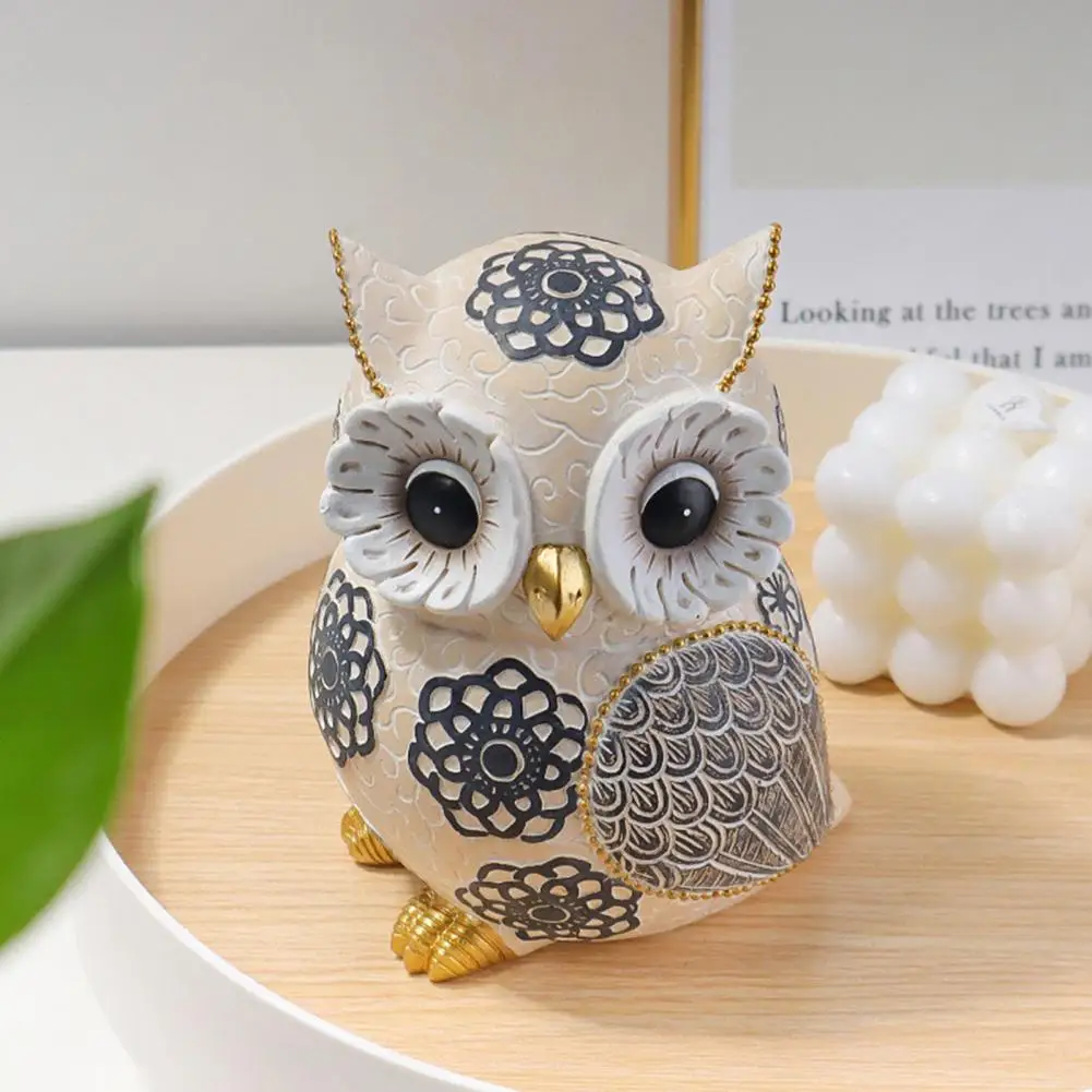 

Owl Statue with Big Eyes Realistic Looking Artistic Design Hand-painted Desktop Lovely Owl Animal Figurine Art Craft Sculpture G