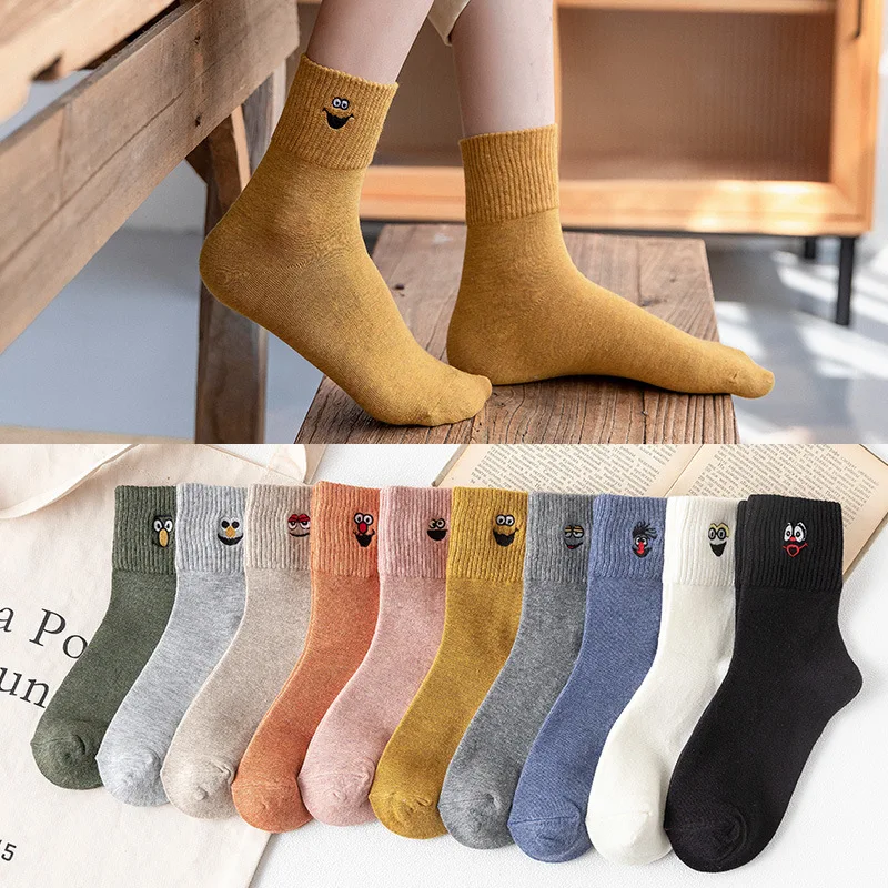 10 Pairs/Pack Women Cartoon Socks Cute Freak Hippie Expression Cotton Long Socks Happy Skateboard Socks