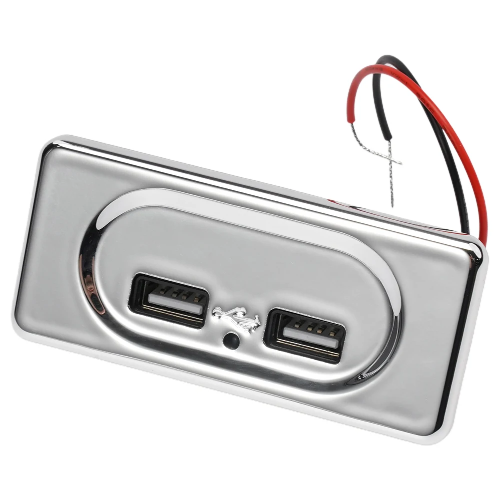 

Автомобильное зарядное устройство с двумя USB-портами, 12 В/24 В, 5 В, а