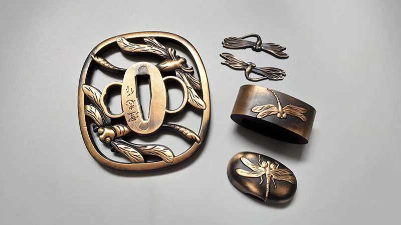 Фото Полный винтажный медный латунный набор аксессуаров Tsuka Dragonfly Tsuba Fushi Kashira Menuki для японского самурая Катана Меч №1