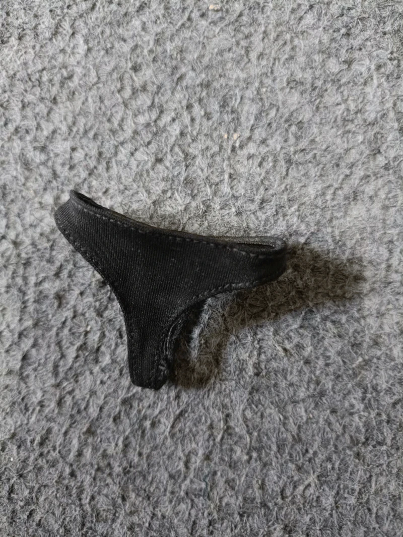 

Модель женских трусиков WS016 1/6 из красного шелка № 18 WS016