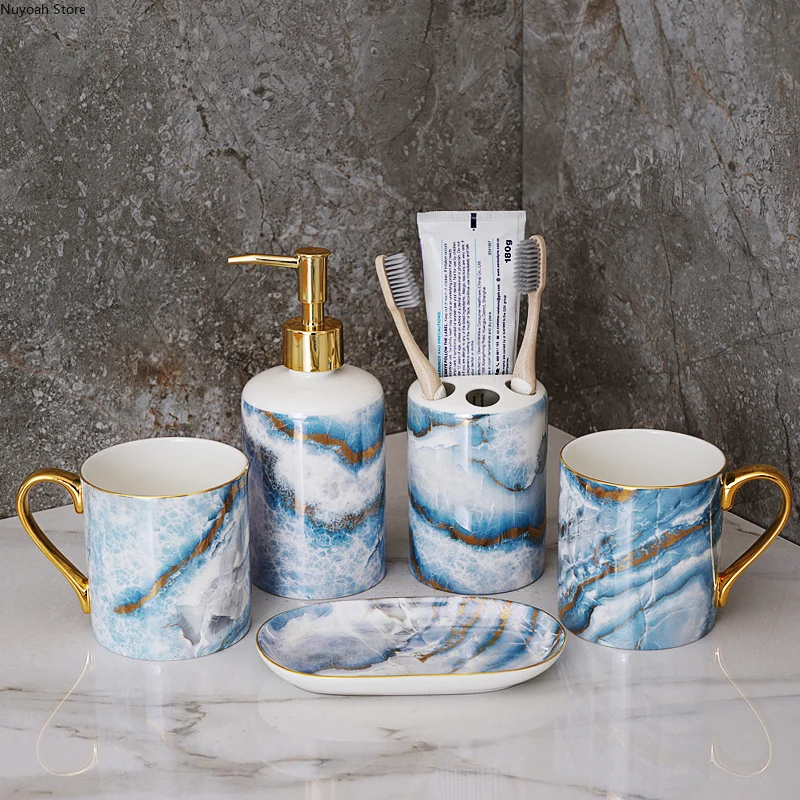 

Товары для ванной комнаты, светильник мическая бутылка для лосьона, держатель для мыла, зубной щетки, кружка для рта, светлые роскошные аксе...