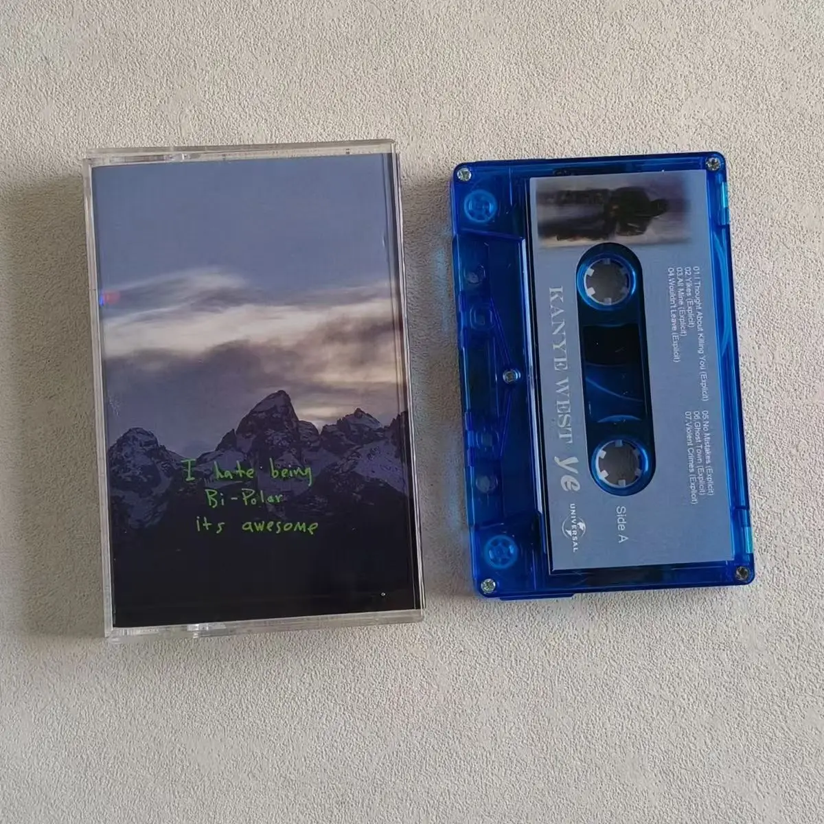 Фото Новый рэп Kanye West Music Tape Play Songs Ye Альбом Ghost Town Кассеты Косплей Рекордер Автомобиль Walkman Soundtracks Box Party Music №1