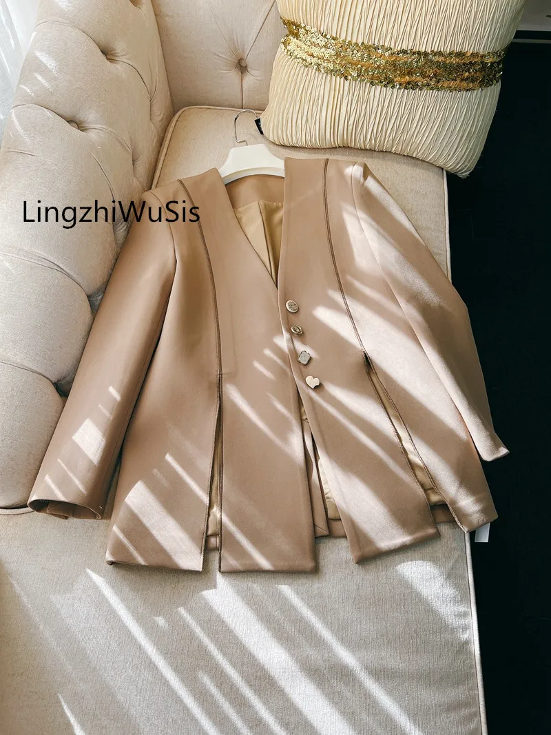 Женский блейзер с длинным рукавом средней длины