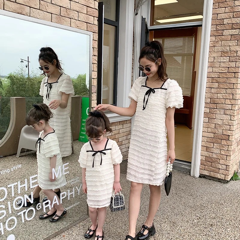 

2022 Mom And Daughter Matching Short Sleeve Dresses For Women Baby Girls Chiffon Tulle Dress Equal Mother And Me Summer Clothing