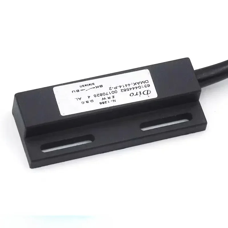 Концевой выключатель обслуживания лифта BERNSTEIN D-32457/MAK-4414-P-2 оригинальный