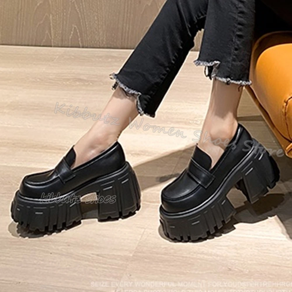 Туфли-лодочки Мэри Джейн на платформе с круглым носком массивном каблуке из