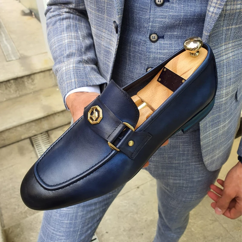 

Men's polished business shoes spring 2022 Bright skin male comfortable oxford shoes luxury brogues mens Business Moccasin shoes