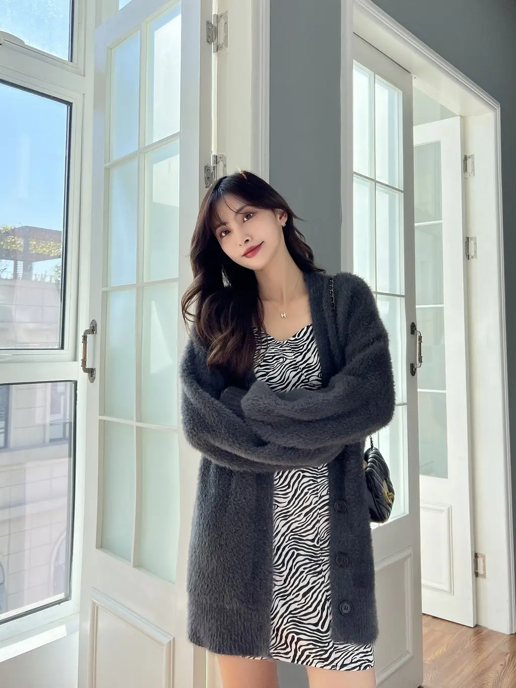 Зимняя одежда женский кардиган корейская мода осень 2023 модная женская Новое