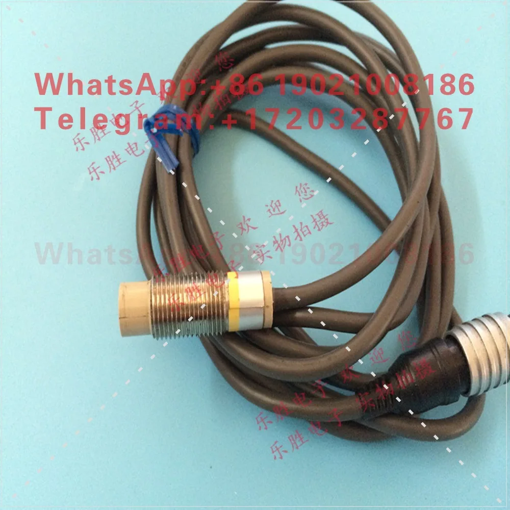 1 шт. датчик приближения ID V600-HS51 V600-HAM91 (art.: 3920db9634bca) - 3920db9634bca