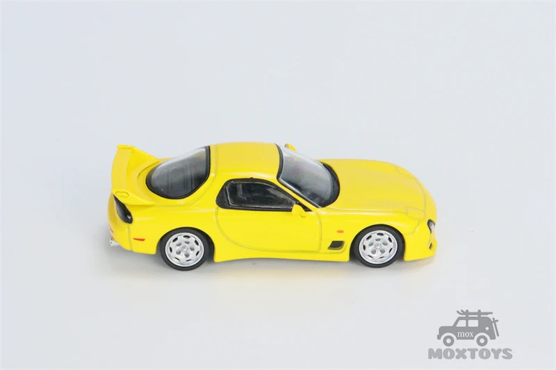 Tarmac работает 1:64 Mazda RX-7 (FD3S) Mazdaspeed A-Spec соревнования желтая слюда литая модель