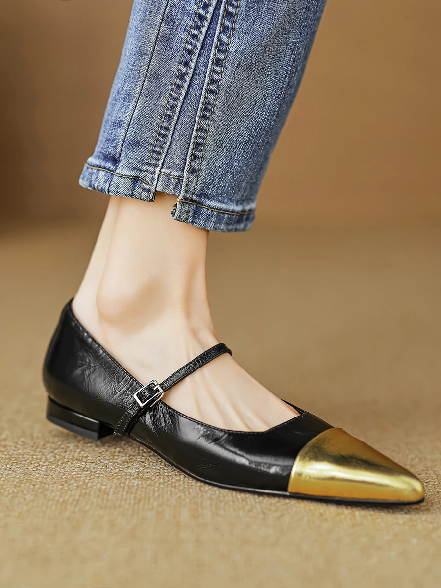 Туфли-лодочки женские из натуральной кожи с острым носком и пряжкой 1056
