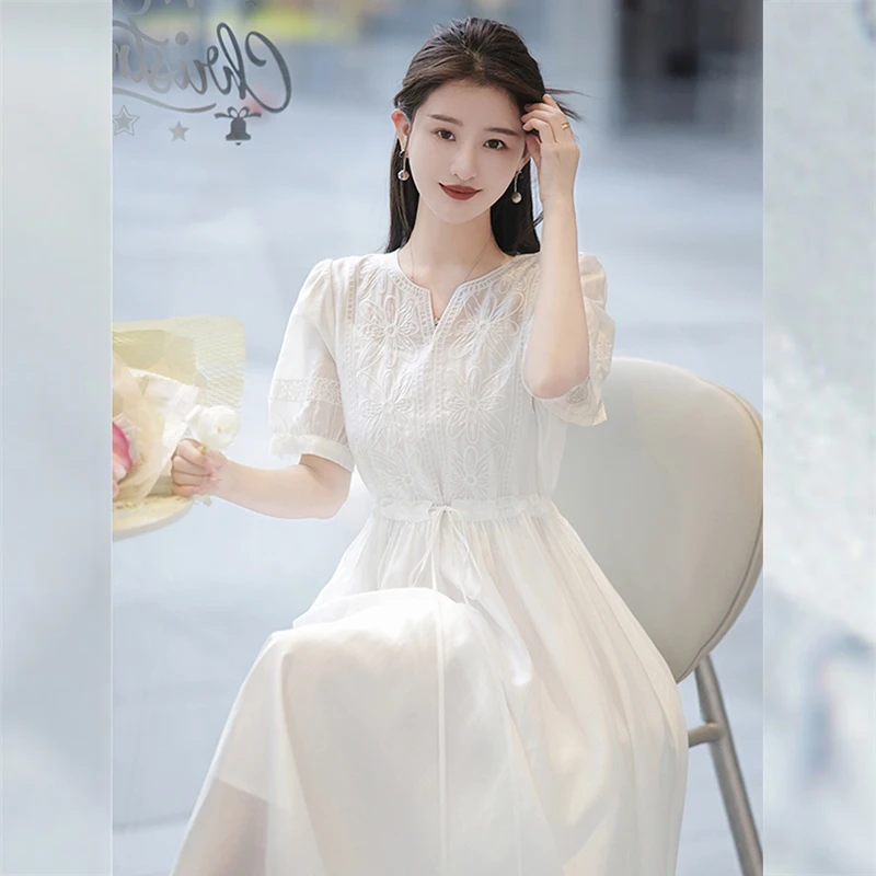 

Женское платье во французском стиле, Новинка лета 2023, юбка с коротким рукавом и вышивкой на талии, поставляется с лямками