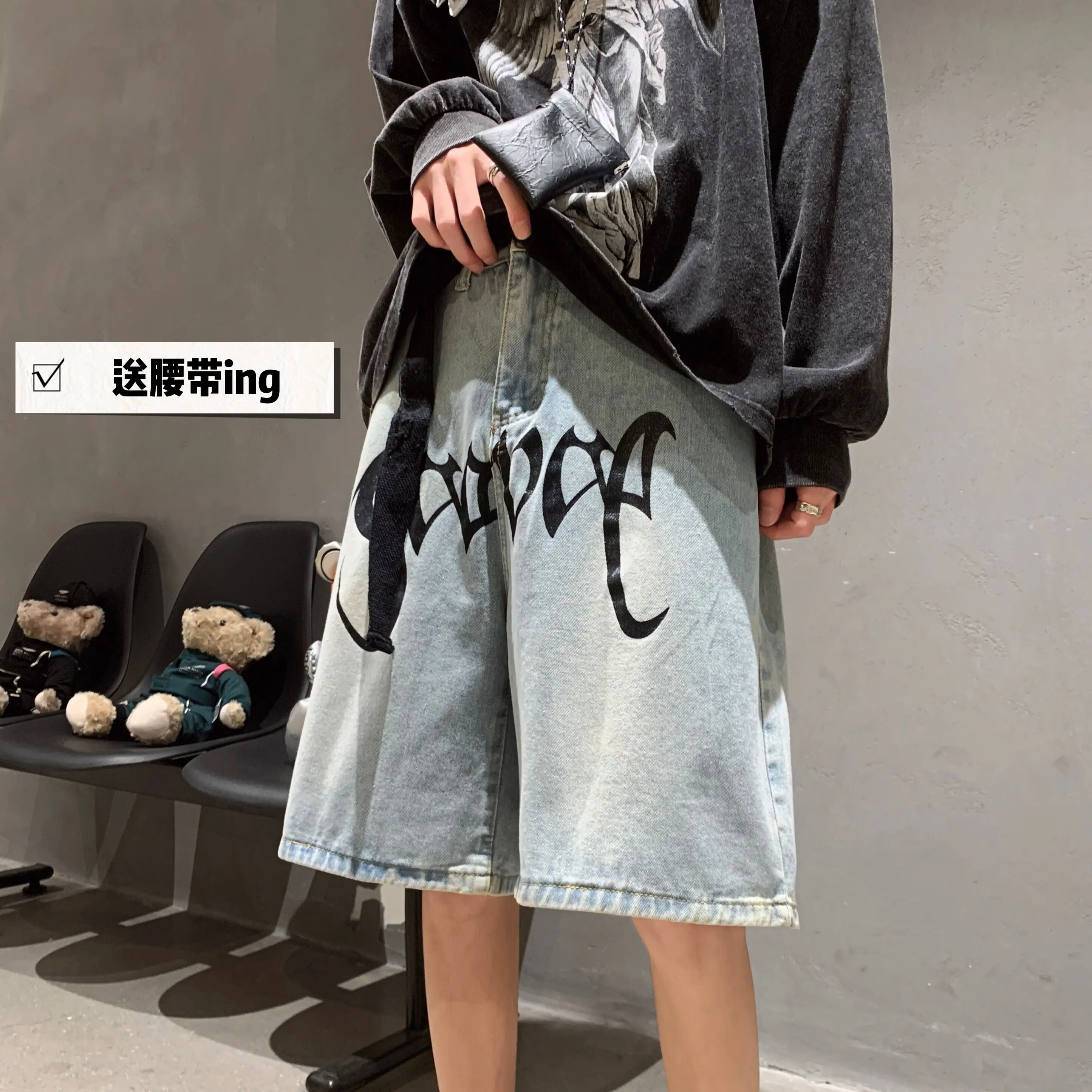 CHIPS Summer Dark Letter Print Men Jeans Short Vintage Denim Men Pants Japanese Harajuku Streetwear Hip Hop Casual Loose Shorts