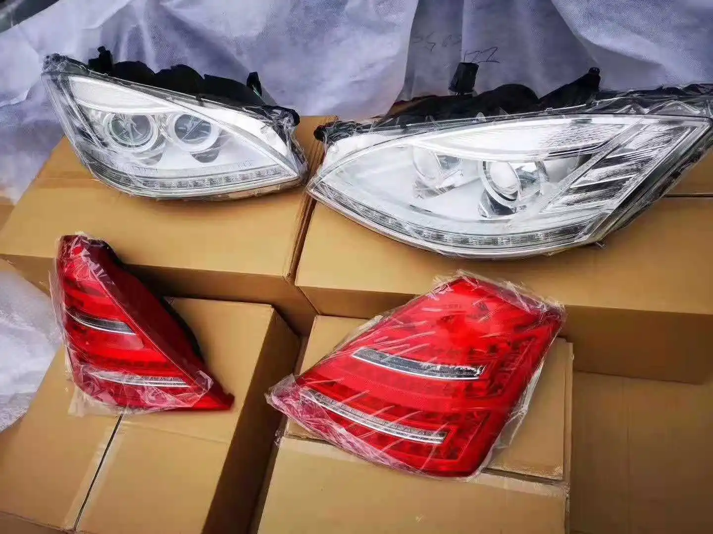 Комбинированный боди-комплект с воротником и отверстием для BENZ S-klase W221 S65 AMG 07-12