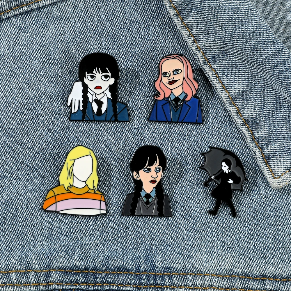 

New In Movie Role Wednesday Cute Enamel Pin Brooch Metal Badges Clothes Lapel Pin Cap Bag Creative Fun For Women Jewelry Gift