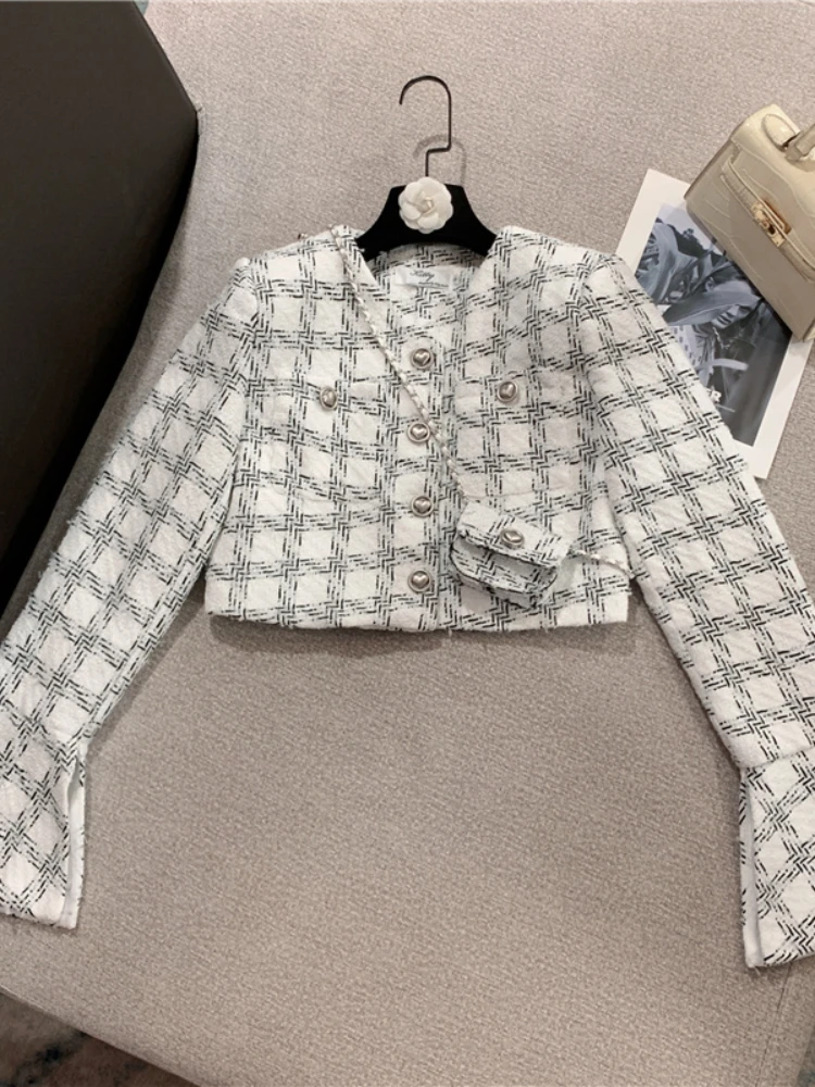 

Absgd 2022 Autumn New Arrivals Long Flare Sleeve Round Neck Plaid Short Woolen Coat Women Jacket Shoulder Bag