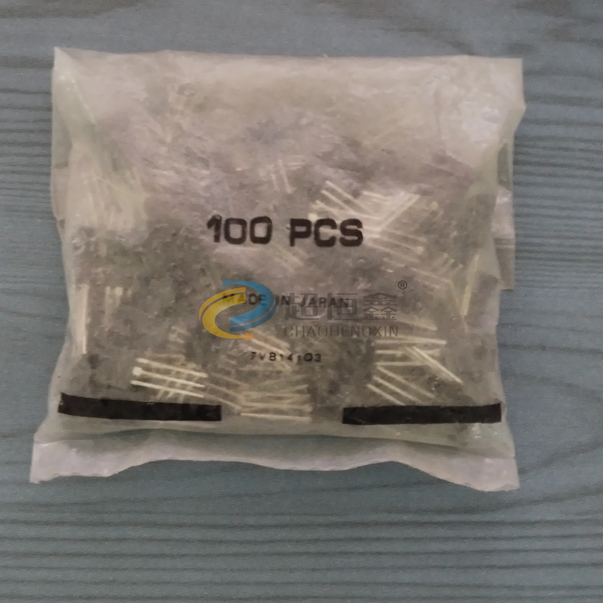 100% оригинальный японский TOS 2SC3419 C3419 Y TO-126F, продается от 1 шт. Не магнитные медные ножки, есть в наличии, настоящие фотографии товара.