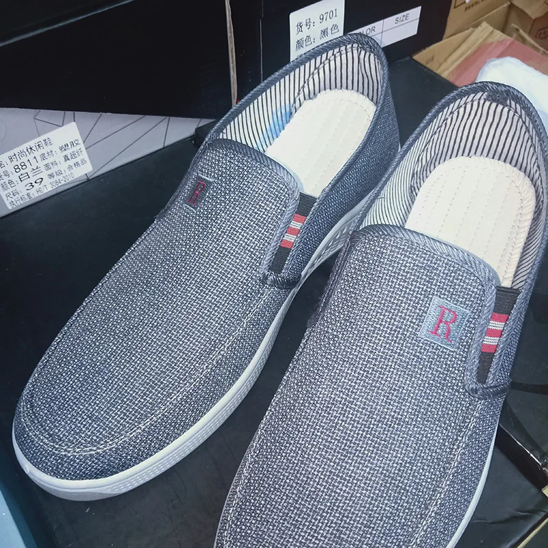 

2022 Men Casual Shoes Canvas Breathable Loafers Outdoor Men Sneakers Comfortable Walking Shoes Classic Loafers