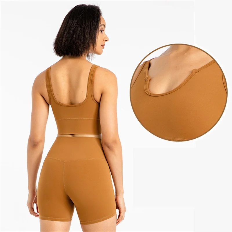 

Solid Color Women Sports Suit High Waist Shorts 2pcs Fitness Bra Front Waist Cross Legging Yoga Set Gym Tracksuit With Chest Pad