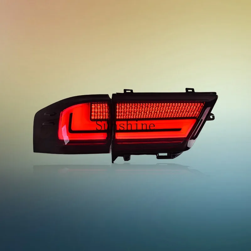 Специально для заднего фонаря LC300 в сборе 22-23 модифицированного светодиодного с