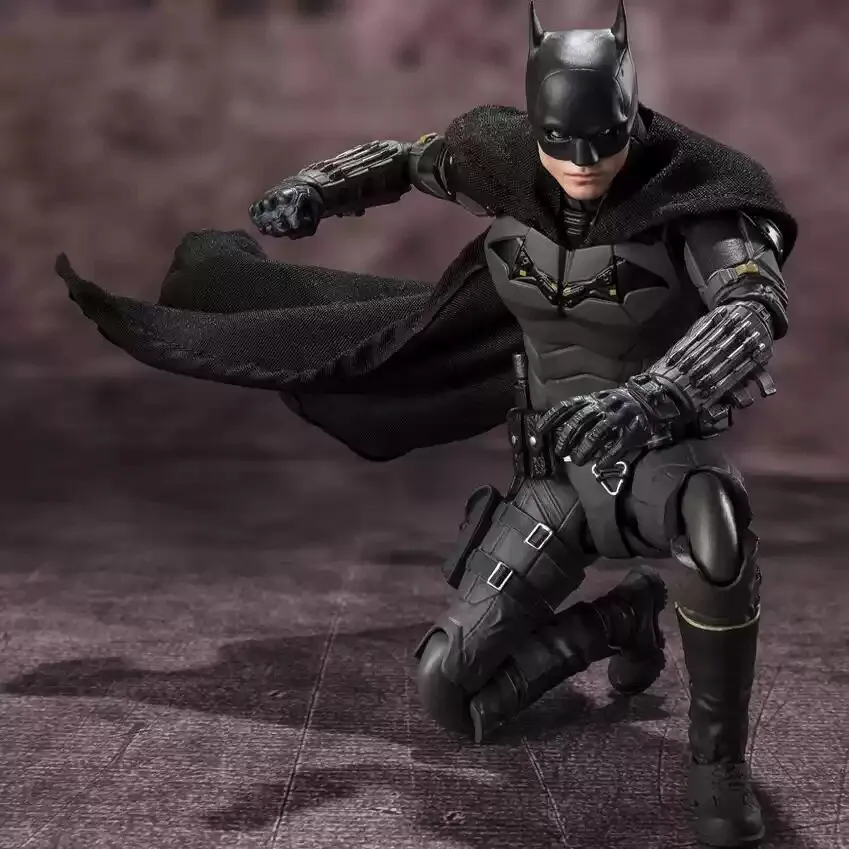 Фото В наличии: Коллекционная фигурка Bandai S.H.Figuarts The Batman 2022 Роберт Паттинсон, лимитированная серия TNT №3