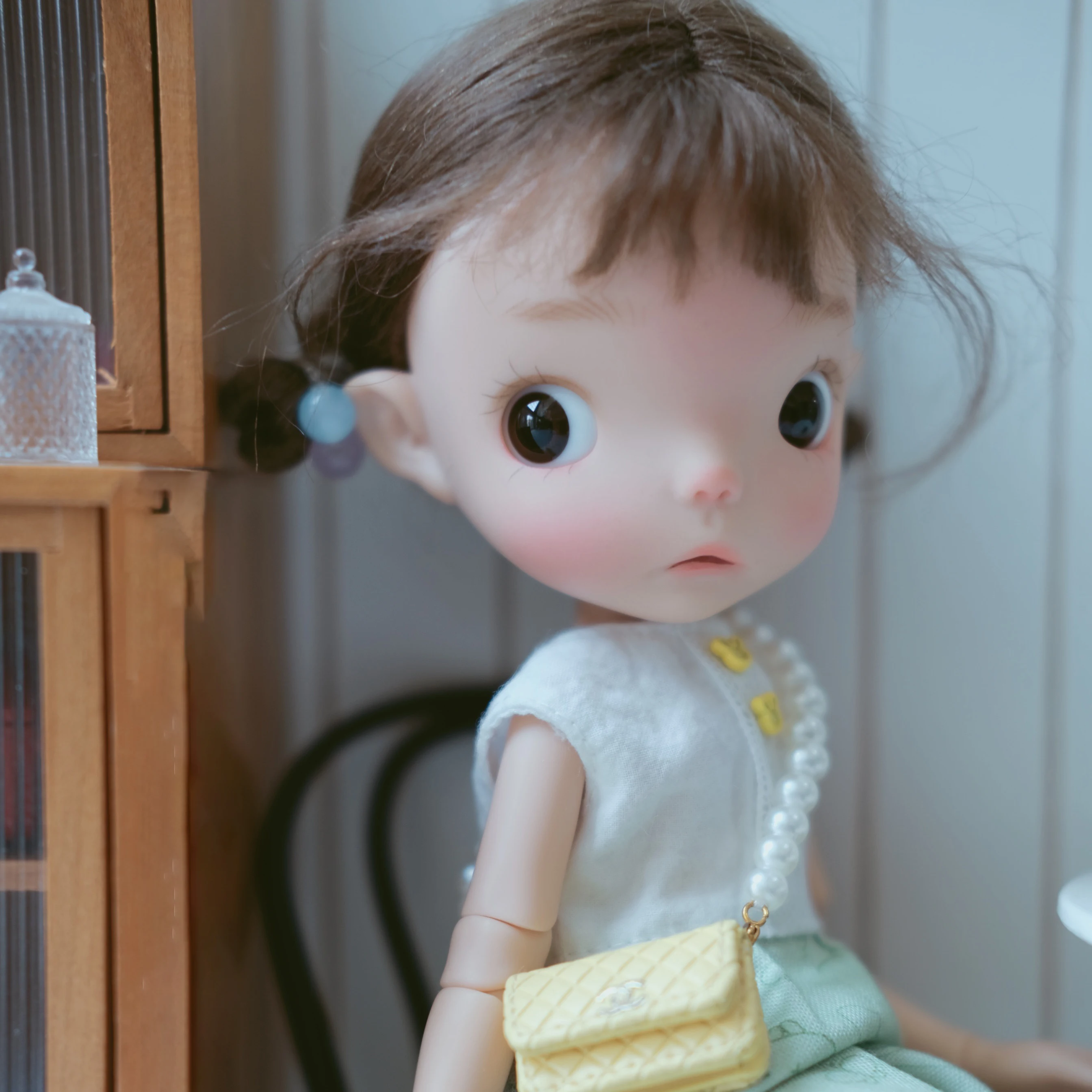 Line es una muñeca pequeña de lanza de seis puntos (se envía gratis el maquillaje de ojos (incluye maquillaje y ojos)