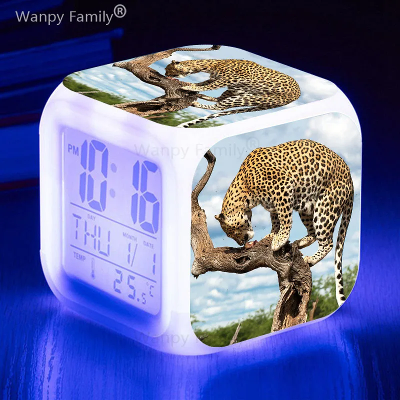 Новинка 2022 часы-будильник с леопардовым рисунком светодиодные часы изменением