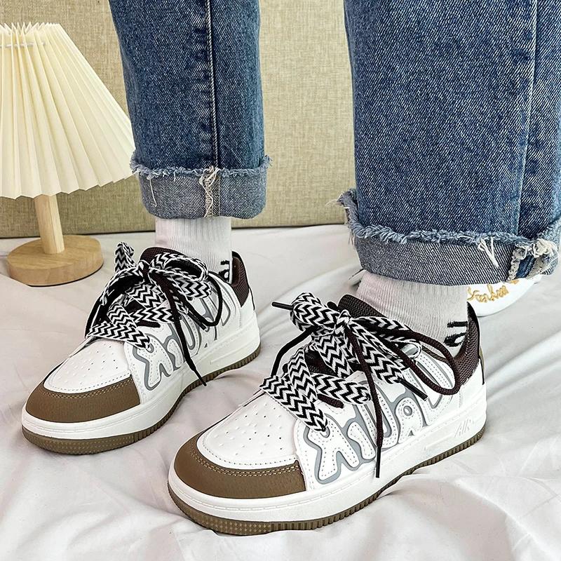 Spring New 2023 Women's Sneakers Haze Blue Love Breathable Students Casual Sports Shoes Women Couple Borads Shoes