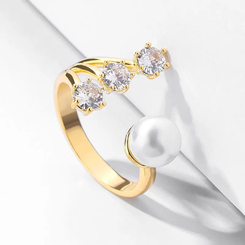 

Fashion Elegant Pearl Marriage Rings for Women Simple Personality Design Round Zirconia Ring Valentine's Day Gifts Party Jewelry