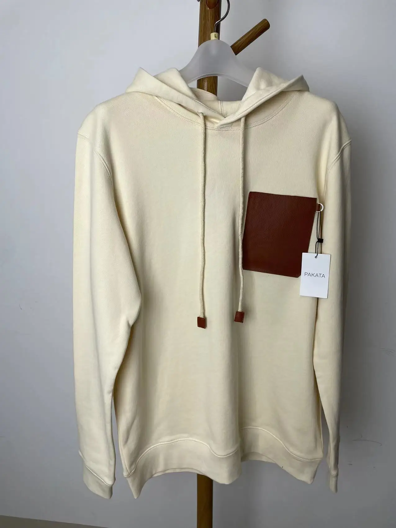 Spring And Autumn Luxury New Leather Label White Letter Hooded Sweatshirts Men And Women With The Same Loose Hoodies
