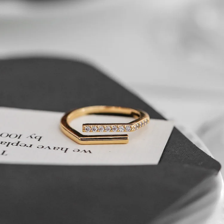 

Женское регулируемое кольцо с цирконием, в простом стиле