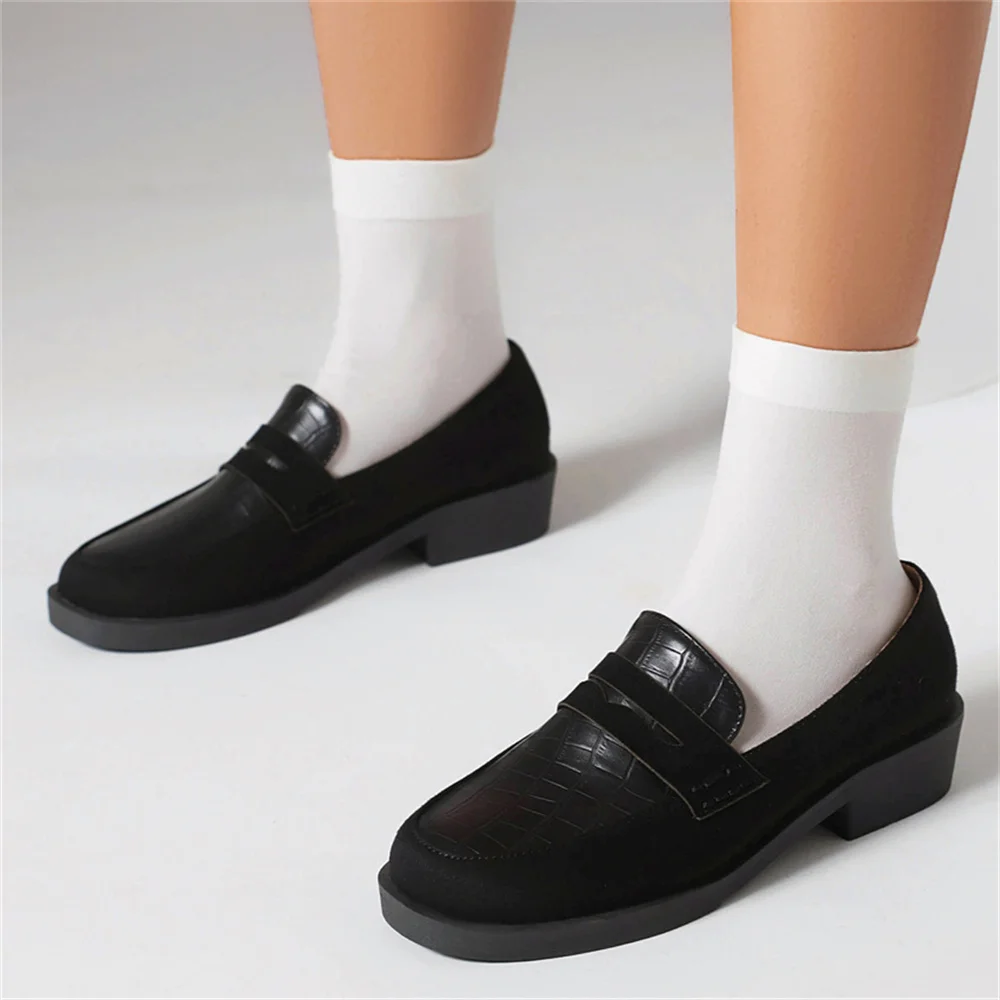 Comfortable And Elegant Woman's Shoes With Low Heels Round Toe  2023 Casual Pure Black Plus Size Luxury Loafers Womens Shoes