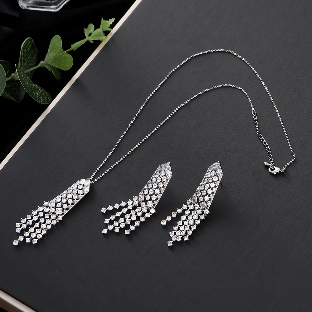 

Роскошное ожерелье и серьги неправильной формы с полным покрытием из фианита для помолвки Женский комплект ювелирных изделий из Дубая E6436